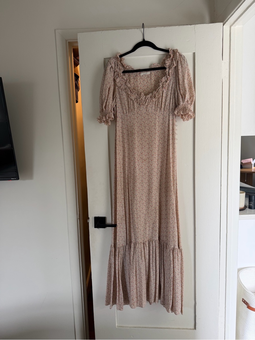 Doen Blush Floral Ruffle-Neck Midi Dress - Picture 5 of 6
